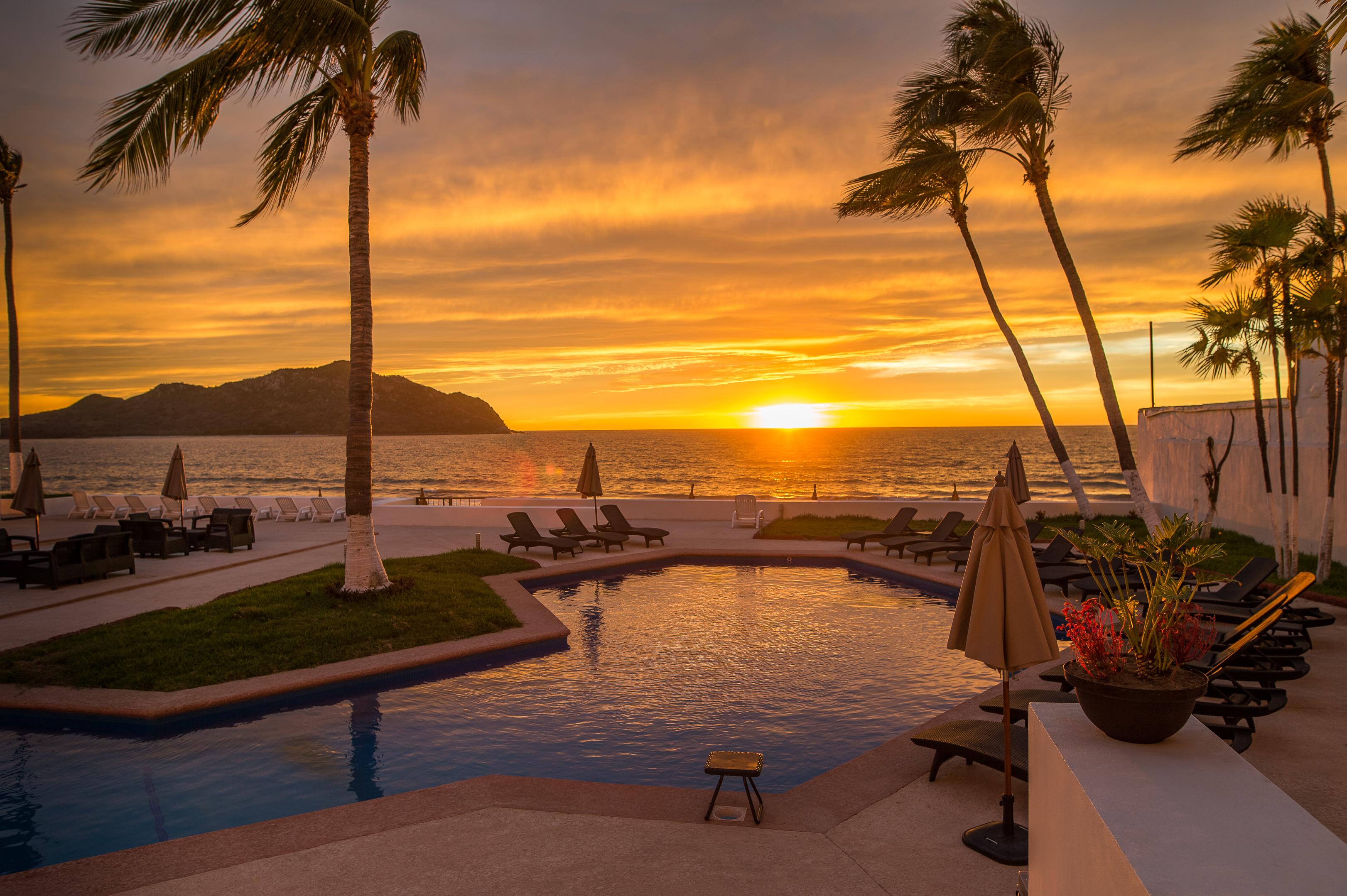 Ocean View Beach Hotel Mazatlan Bagian luar foto