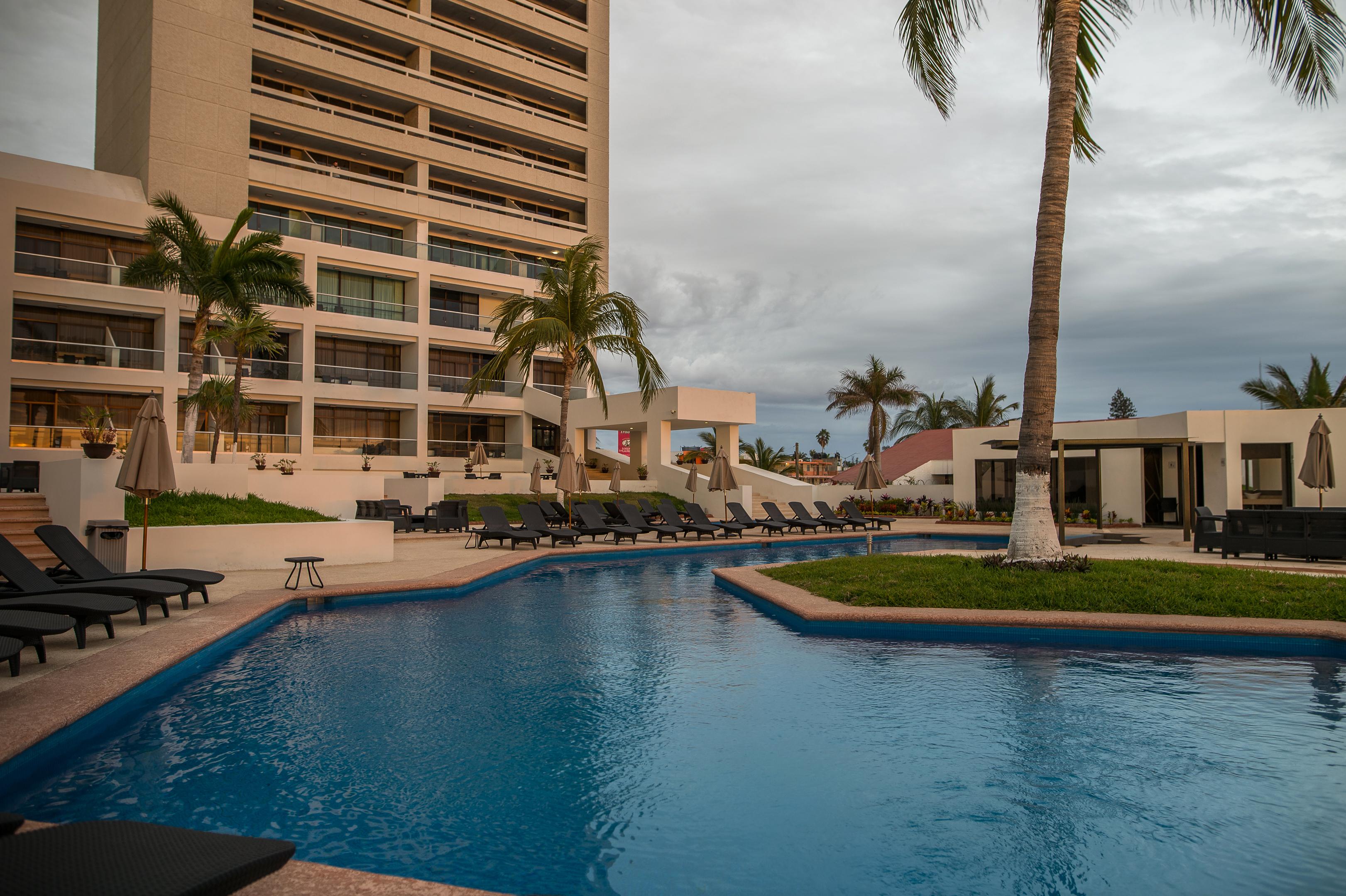 Ocean View Beach Hotel Mazatlan Bagian luar foto