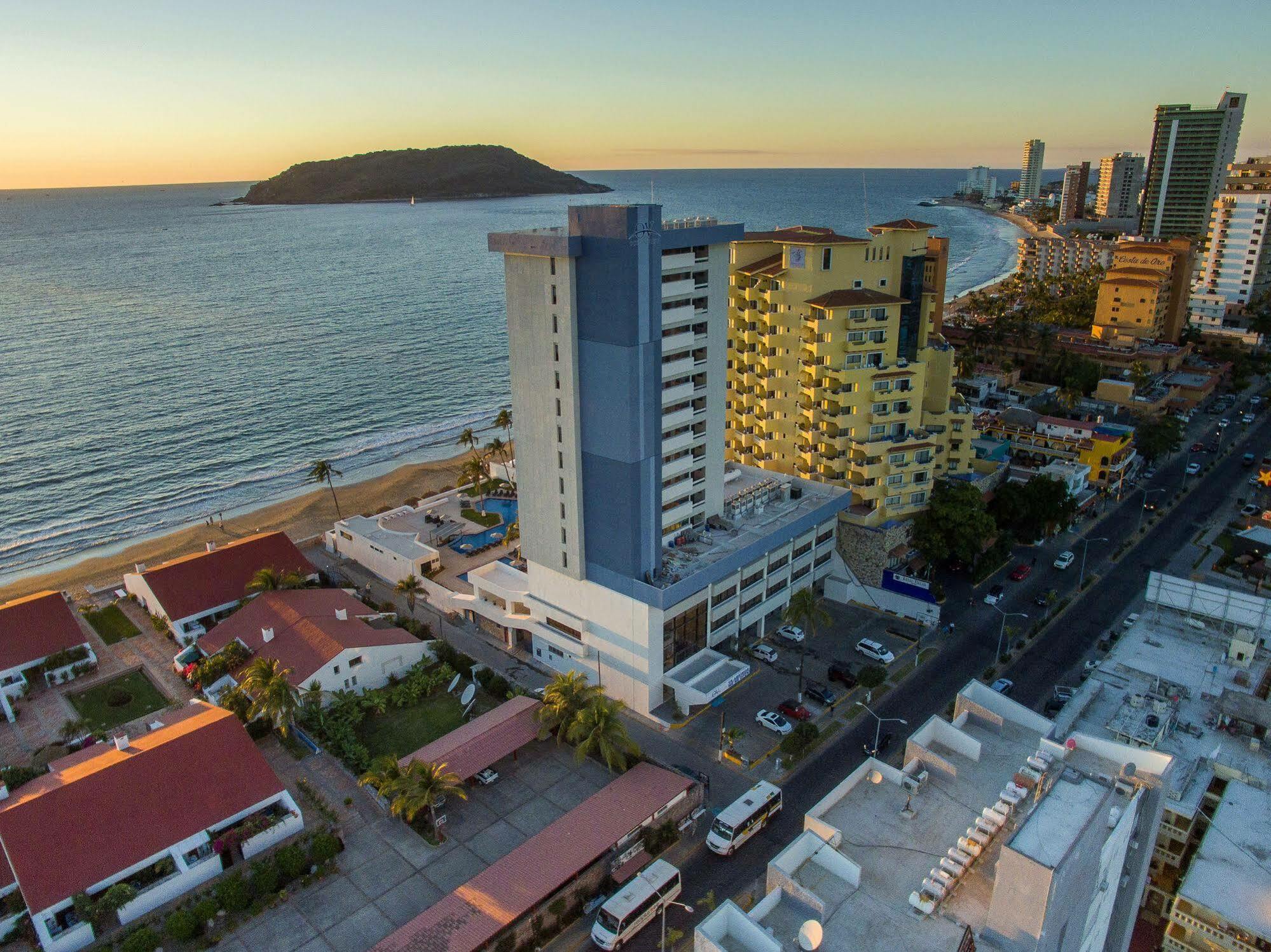 Ocean View Beach Hotel Mazatlan Bagian luar foto